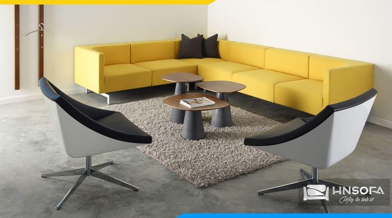 Sofa văn phòng màu vàng tạo điểm nhấn không gian làm việc