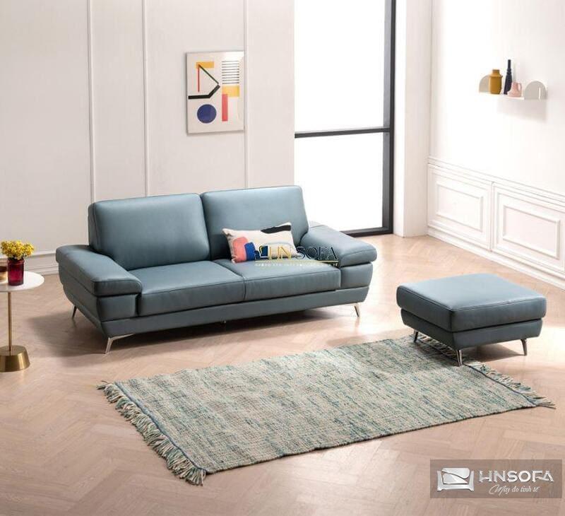Sofa văng đôi da Malaysia được bày trí trong phòng khách 10m2