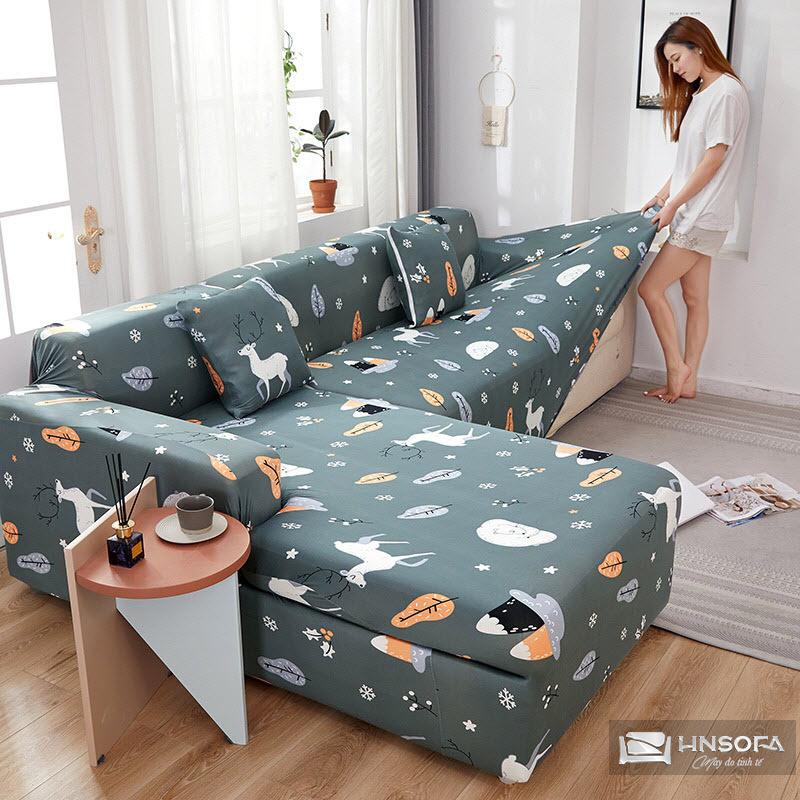 Bảo vệ ghế sofa bằng bộ bọc ghế tránh bị hư hỏng