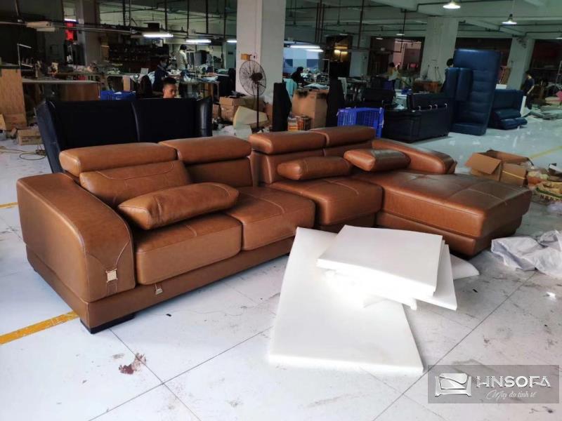 Cần lưu ý đến loại da bọc sofa để đảm bảo sự phù hợp và tính thẩm mỹ