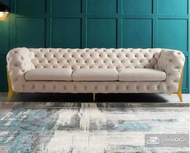 Chân ghế sofa bằng kim loại mạ vàng tạo điểm nhấn sang trọng và đẳng cấp