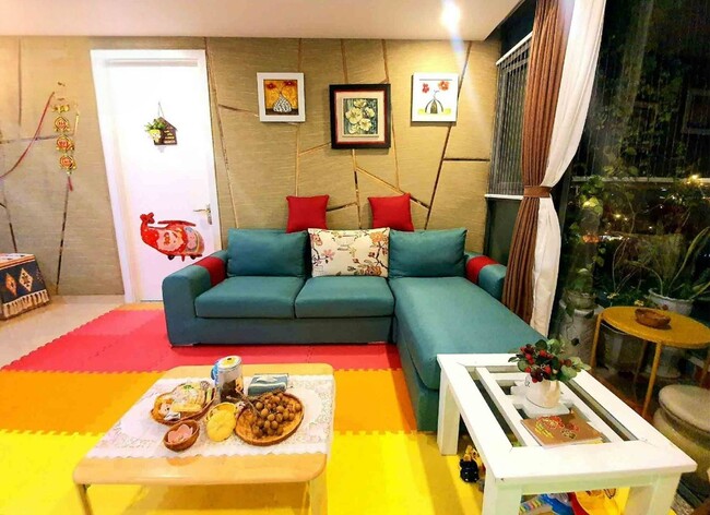 Mẫu đệm sofa gỗ kiểu dáng chữ L bọc nệm full hoàn toàn