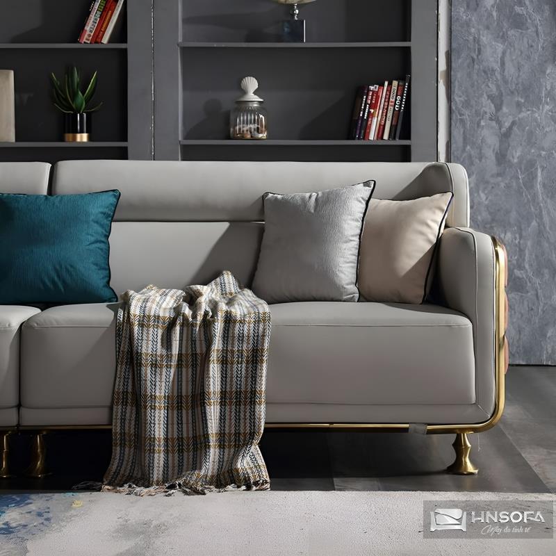 Ghế sofa chân inox mạ vàng có nhược điểm là có thể gây trầy xước sàn nhà