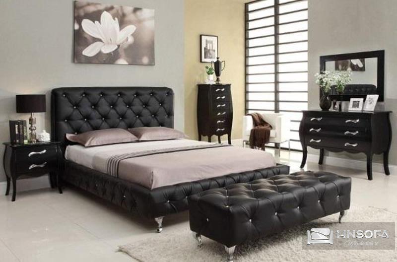 Ghế sofa cuối giường sang trọng với chất liệu da cao cấp