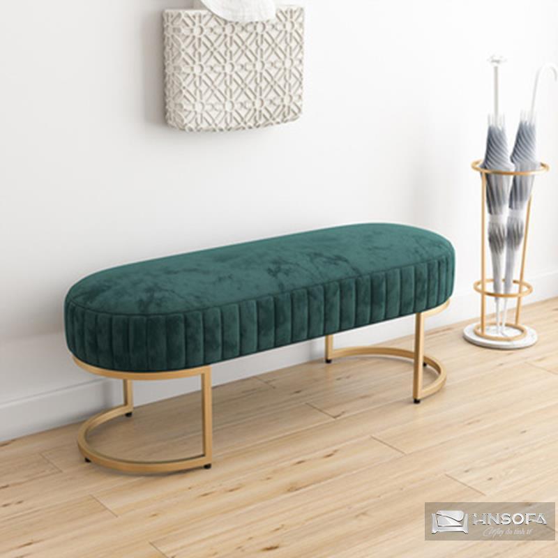 Vật liệu bền bỉ và chất lượng cao giúp ghế sofa cuối giường trở thành sự đầu tư lâu dài cho không gian nghỉ ngơi của bạn