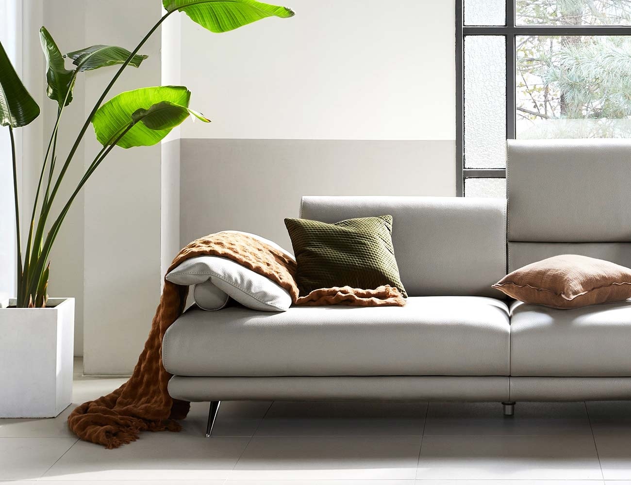 Sofa văng da bò Ý HNS135 Chất liệu vỏ bọc da bò Ý thật cao cấp