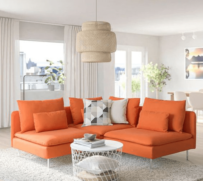 Ghế sofa màu cam góc tinh tế, bắt mắt