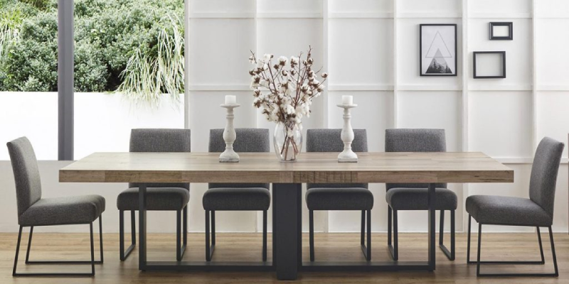 Sofa sắt hộp phong cách Ý mang đến sự cuốn hút, tạo ấn tượng thị giác mạnh cho người đối diện