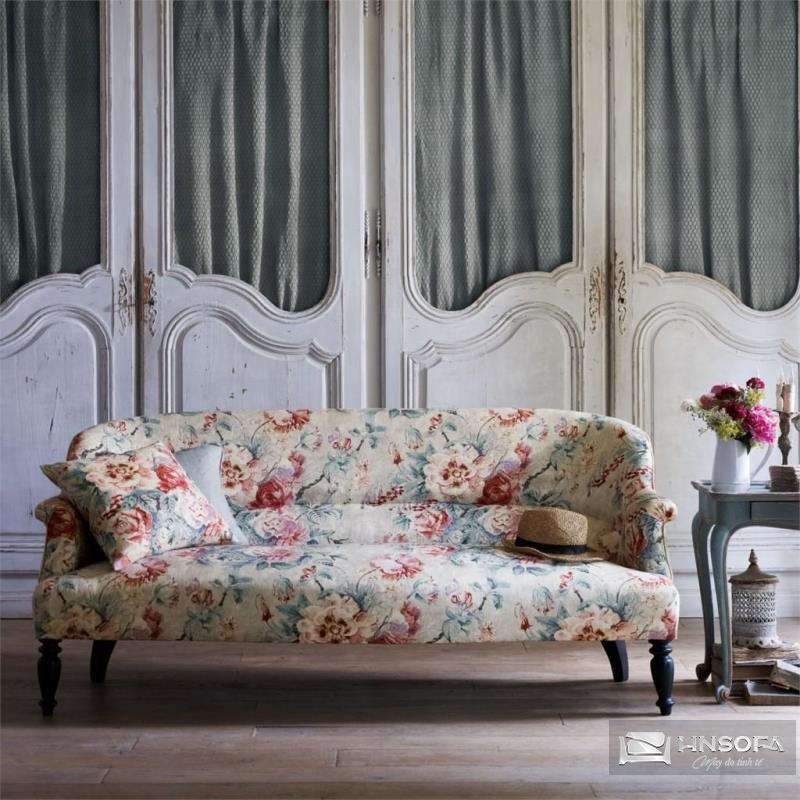Ghế sofa hoa với họa tiết hoa văn vintage đầy lãng mạn